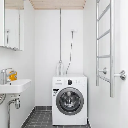 2ndhomes & Spacious 85m2 In Yrjoenkatu Huoneisto Helsinki